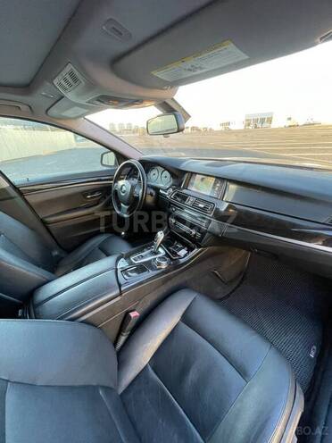 BMW 528 2014, 240,000 km - 2.0 л - Gəncə