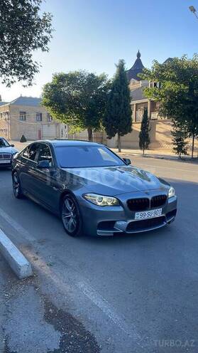 BMW 528 2014, 240,000 km - 2.0 л - Gəncə