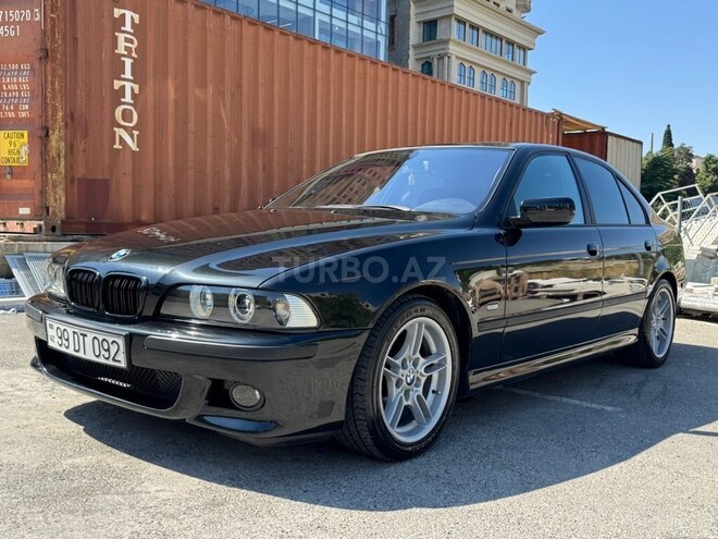 BMW 528 2000, 390,000 km - 2.8 л - Bakı