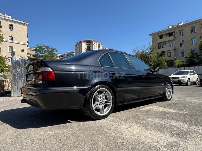 BMW 528 2000, 390,000 km - 2.8 л - Bakı