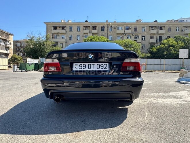 BMW 528 2000, 390,000 km - 2.8 л - Bakı