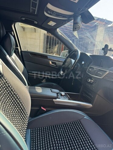 Mercedes E 220 2014, 302,000 km - 2.1 l - Bakı