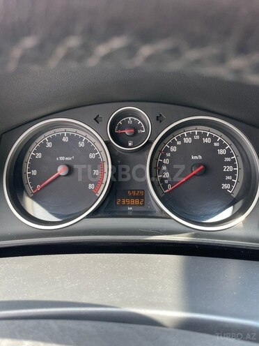 Opel Astra 2009, 240,000 km - 1.4 л - Bakı