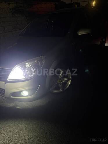 Opel Astra 2009, 276,000 km - 1.3 l - Bakı