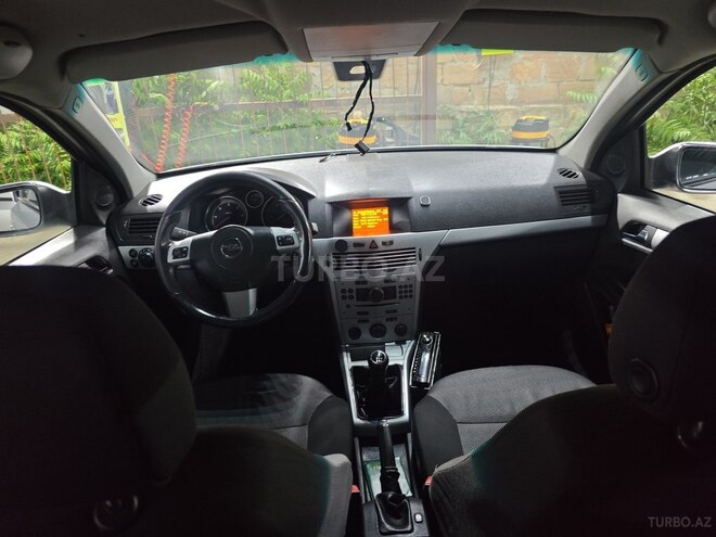 Opel Astra 2009, 276,000 km - 1.3 l - Bakı