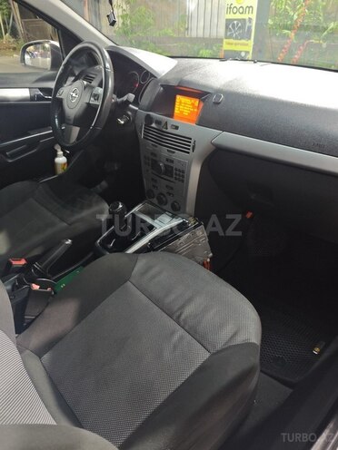 Opel Astra 2009, 276,000 km - 1.3 l - Bakı