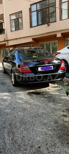 Mercedes E 220 2008, 241,000 km - 2.2 l - Bakı