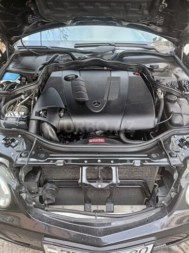 Mercedes E 220 2008, 241,000 km - 2.2 l - Bakı
