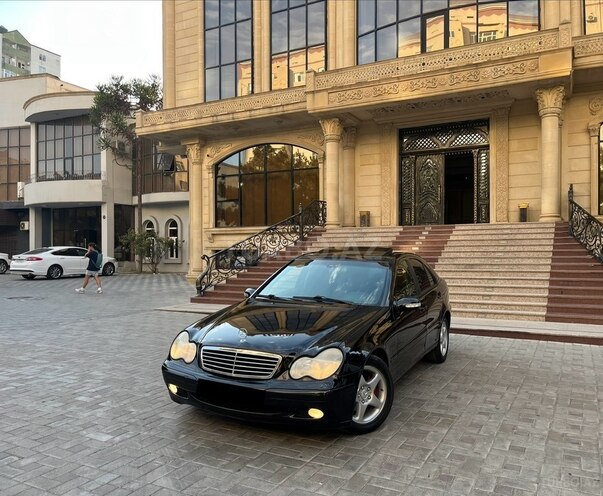 Mercedes C 200 2000, 354,165 km - 2.2 л - Sumqayıt