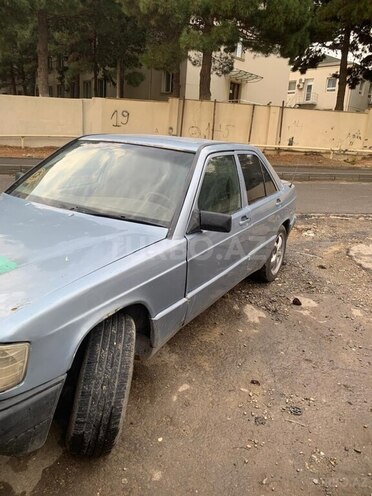 Mercedes 190 1992, 300,000 km - 2.0 l - Bakı