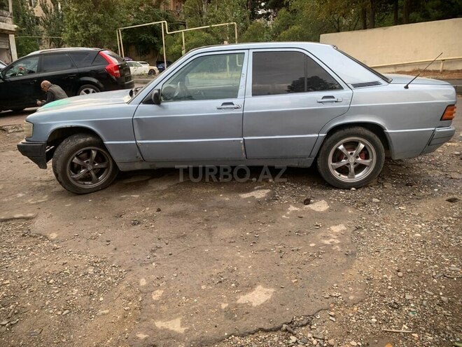 Mercedes 190 1992, 300,000 km - 2.0 l - Bakı