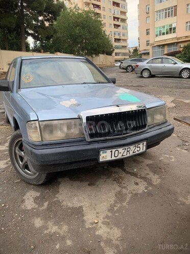 Mercedes 190 1992, 300,000 km - 2.0 l - Bakı