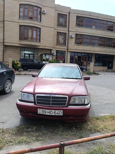Mercedes C 240 1998, 260,000 km - 2.4 l - Bakı