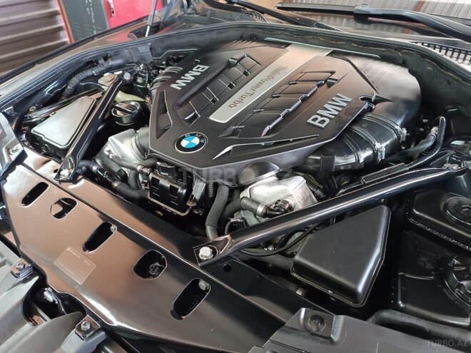 BMW 750 2012, 183,300 km - 4.4 l - Bakı
