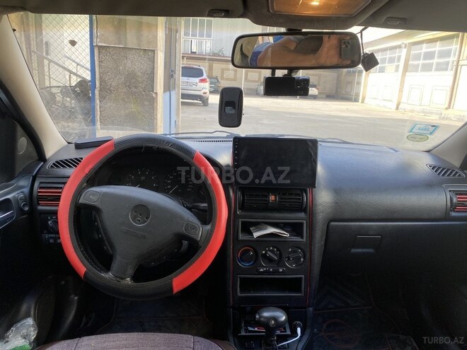Opel Astra 2000, 225,000 km - 1.8 л - Bakı