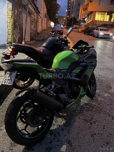 Kawasaki  2013, 19,379 km - 0.3 л - Bakı