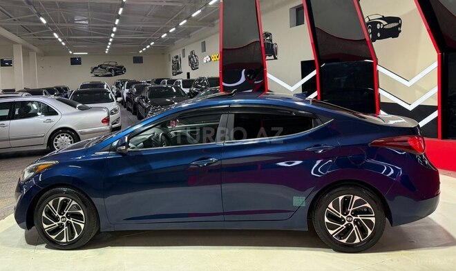 Hyundai Elantra 2015, 214,579 km - 1.8 l - Sumqayıt