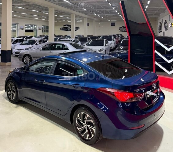 Hyundai Elantra 2015, 214,579 km - 1.8 l - Sumqayıt