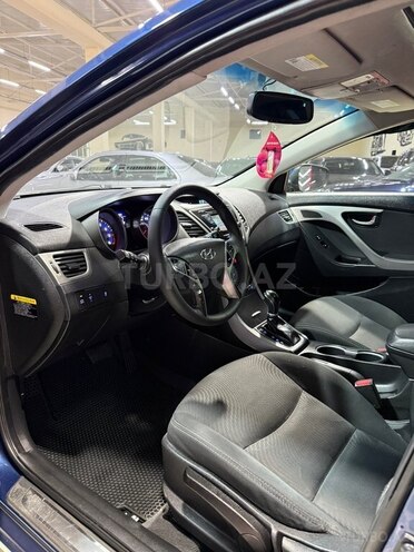 Hyundai Elantra 2015, 214,579 km - 1.8 l - Sumqayıt