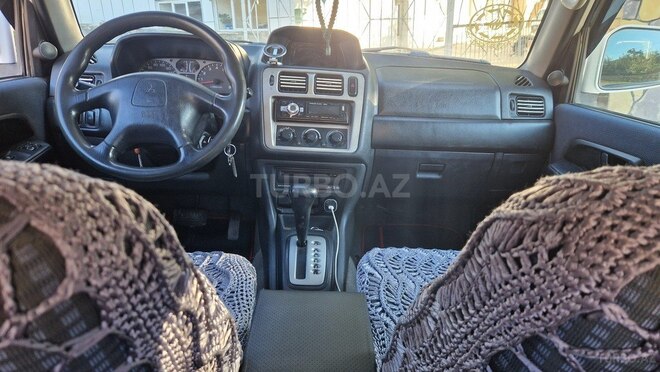 Mitsubishi Pajero io 2000, 420,000 km - 2.0 л - Gədəbəy