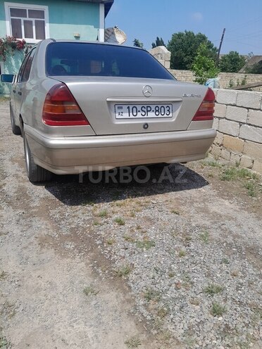 Mercedes C 250 1993, 500,000 km - 2.5 l - Masallı