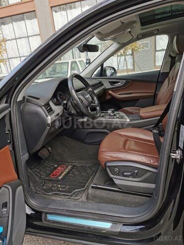 Audi Q7 2017, 150,000 km - 2.0 l - Bakı