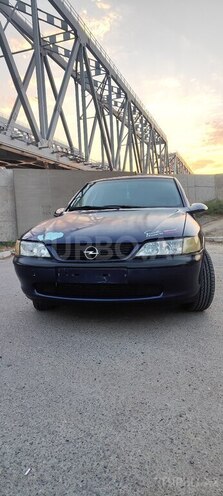 Opel Vectra 1996, 256,350 km - 1.8 l - Hacıqabul