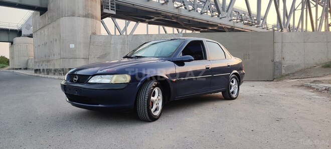 Opel Vectra 1996, 256,350 km - 1.8 l - Hacıqabul