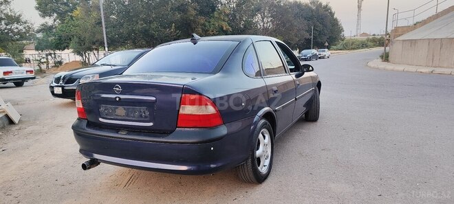 Opel Vectra 1996, 256,350 km - 1.8 l - Hacıqabul