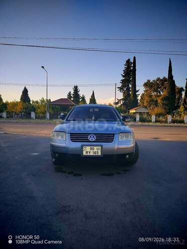 Volkswagen Passat 2004, 389,522 km - 1.8 l - Ağdaş