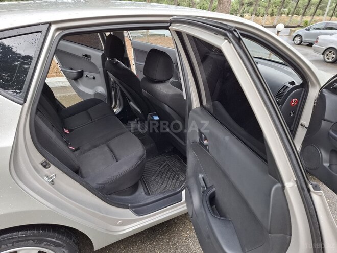 Hyundai i30 2007, 319,000 km - 1.4 л - Bakı