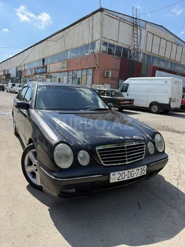 Mercedes E 200 1999, 436,000 km - 2.0 l - Gəncə