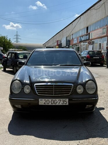 Mercedes E 200 1999, 436,000 km - 2.0 l - Gəncə