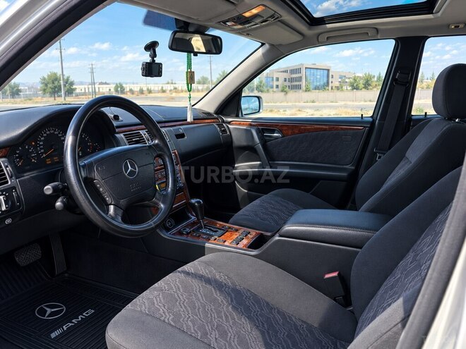 Mercedes E 240 1999, 420,000 km - 2.4 l - Şəmkir