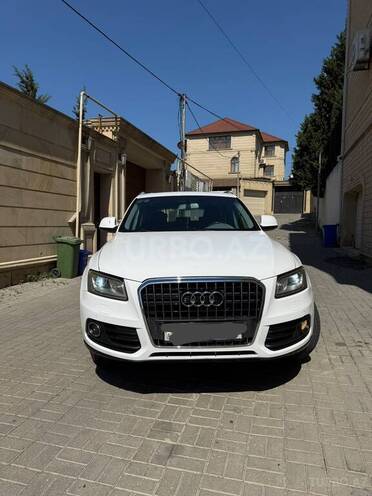 Audi Q5 2014, 270,000 km - 2.0 l - Bakı