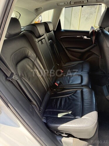 Audi Q5 2014, 270,000 km - 2.0 l - Bakı