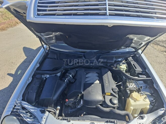 Mercedes E 240 1999, 420,000 km - 2.4 l - Şəmkir