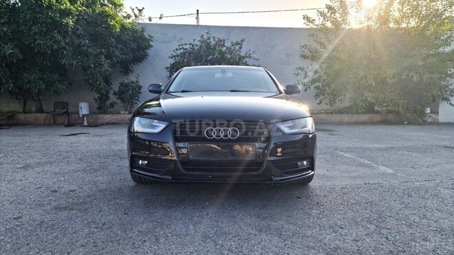 Audi A4 2014, 240,000 km - 1.8 л - Bakı