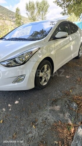 Hyundai Elantra 2011, 167,000 km - 1.8 л - Şəki