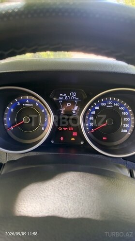 Hyundai Elantra 2011, 167,000 km - 1.8 л - Şəki