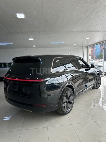 Li Auto L9 2025, 0 km - 1.5 l - Bakı