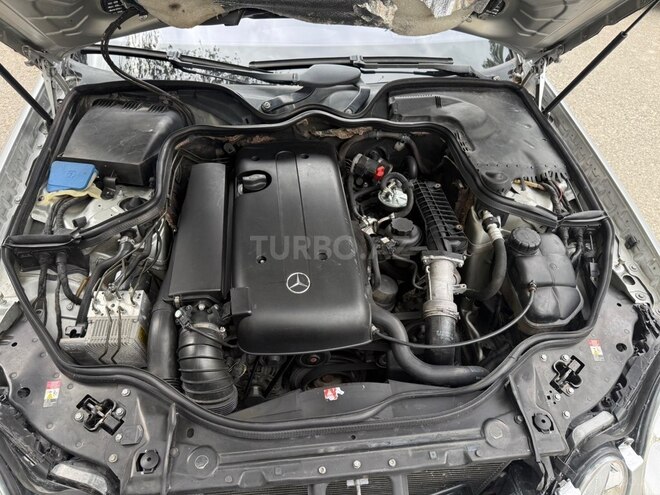Mercedes E 200 2005, 636,000 km - 2.2 л - Bakı