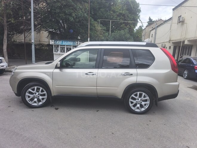 Nissan X-Trail 2012, 322,000 km - 2.5 l - Bakı
