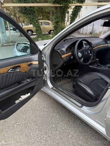 Mercedes E 200 2005, 636,000 km - 2.2 л - Bakı