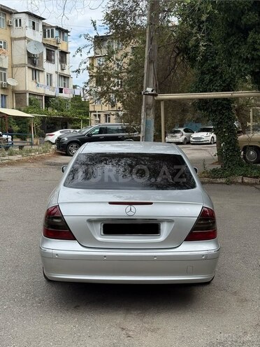 Mercedes E 200 2005, 636,000 km - 2.2 л - Bakı
