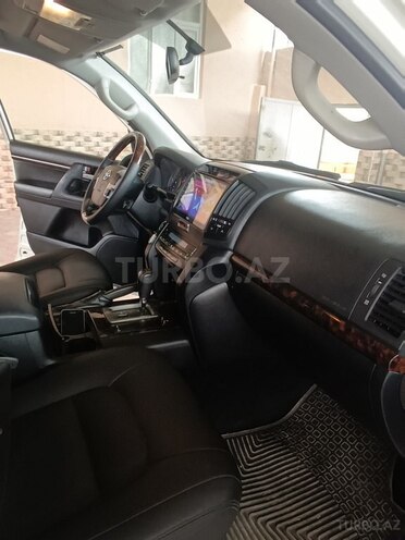 Toyota Land Cruiser 2010, 150,000 km - 4.0 л - Yevlax