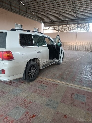 Toyota Land Cruiser 2010, 150,000 km - 4.0 л - Yevlax