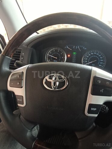 Toyota Land Cruiser 2010, 150,000 km - 4.0 л - Yevlax