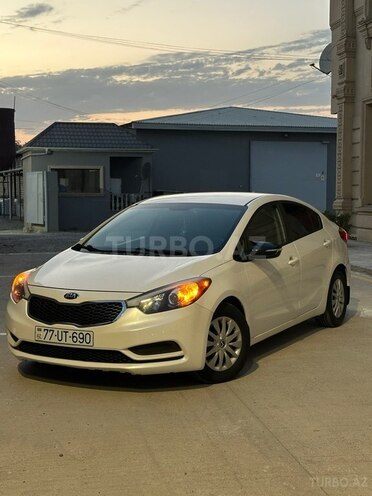 Kia Forte 2015, 262,645 km - 1.8 л - Salyan