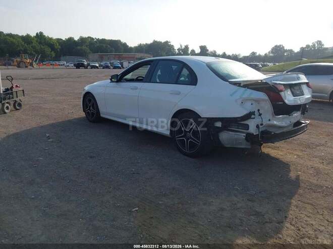 Mercedes E 350 4MATIC 2021, 114,091 km - 2.0 l - Bakı